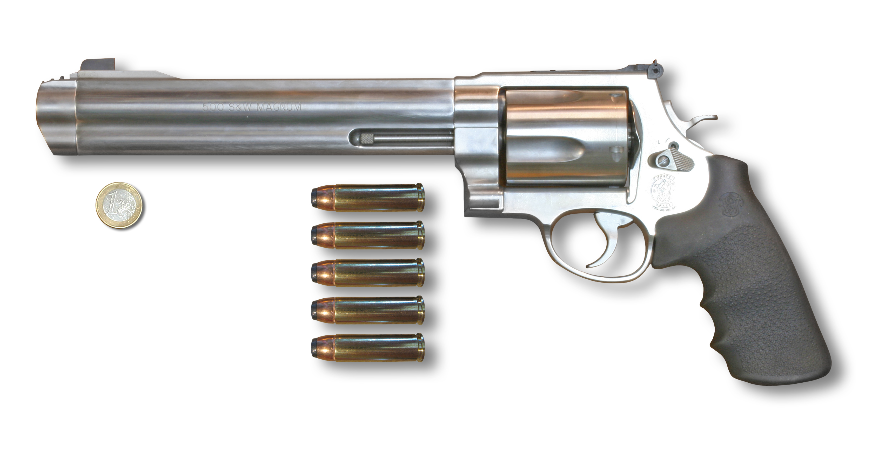 Revolver Smith & Wesson 500 avec munitions et pièce de 1 euro pour l’échelle