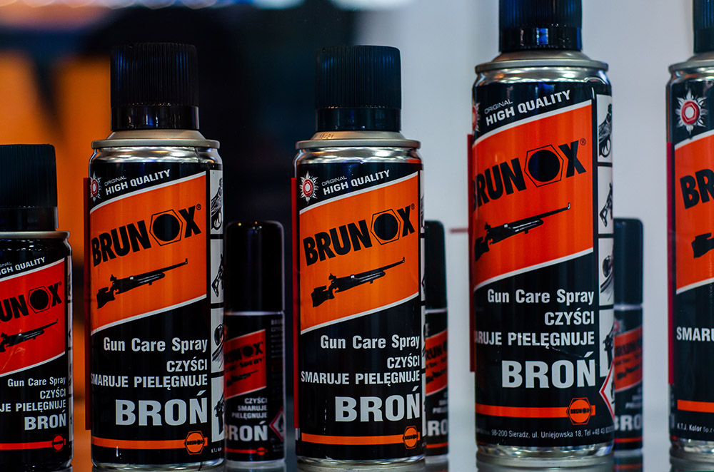 Sprays d’entretien pour armes de chasse permettant le nettoyage et la protection des parties métalliques d’un fusil