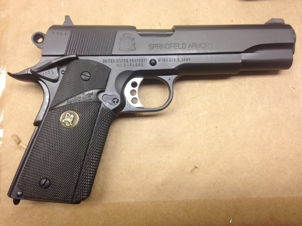 Pistolet MEU(SOC) M45 dérivé du Colt 1911 utilisé par les Marines américains